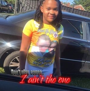 Meet your Posher, Beverly